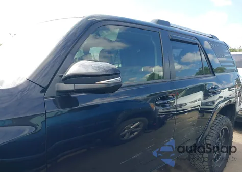 2020 Toyota 4Runner Sr5/Sr5 Premium/Venture/Limited/Night Shade/Trd Off Road/Trd Off Road Premium/Trd Pro z USA, uszkodzony, nr VIN JTEBU5JR7L5752837